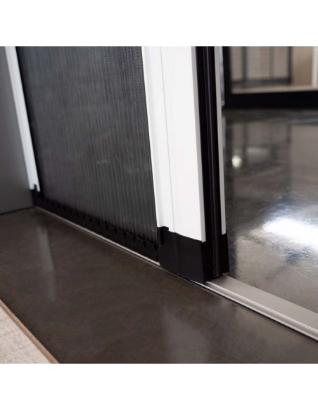 rail au sol moustiquaire plissée